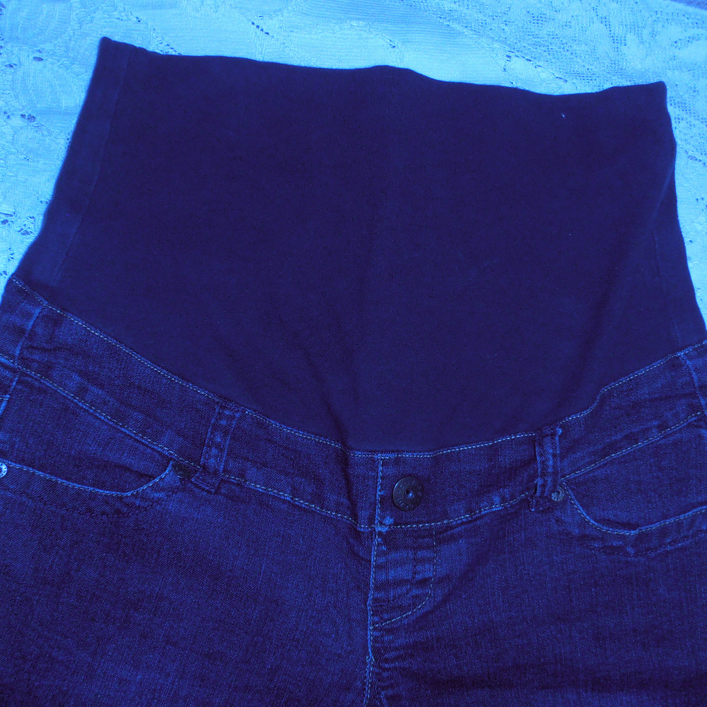 Bootcut Rinse Maternity Jean - Picture 3 of 6